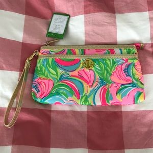 NWT Lilly Pulitzer Wristlet Clutch So A Peeling